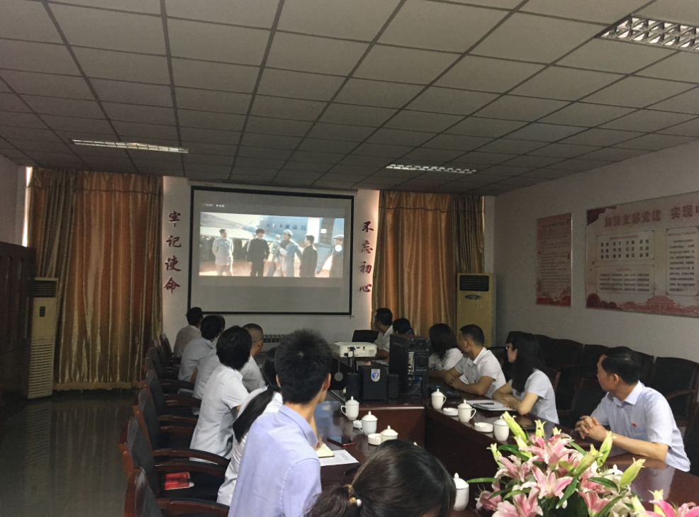 C:\Users\Administrator\Pictures\QQ截图20190717170632.png C:\Users\Administrator\Pictures\QQ截图20190717170632.png
