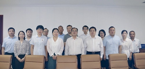 E:\禄发稿件\2021年\董事会1 - 副本.jpg E:\禄发稿件\2021年\董事会1 - 副本.jpg